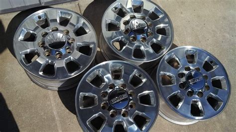 FOR SALE: - OEM 18" GMC HD 8 Lug Wheels | Diesel Place