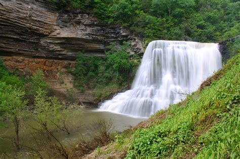 NC Waterfall Hikes: Burgess Falls, TN