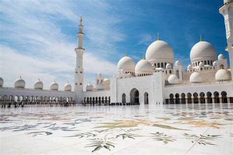 15 Unbelievable Abu Dhabi Landmark Buildings | Abu Dhabi Travel Planner