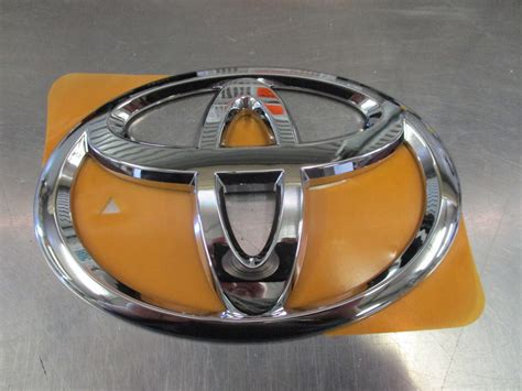 Toyota Genuine Rear Toyota Emblem New Part – Half Price Parts - Car ...