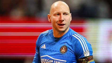 Atlanta United goalkeeper Brad Guzan out with knee injury | MLSSoccer.com