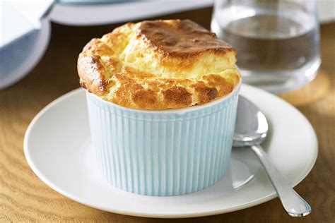 Step-by-step cheese souffle | Cheese souffle, Souffle recipes, Food recipes