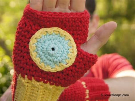 Iron Man Gloves – Share a Pattern