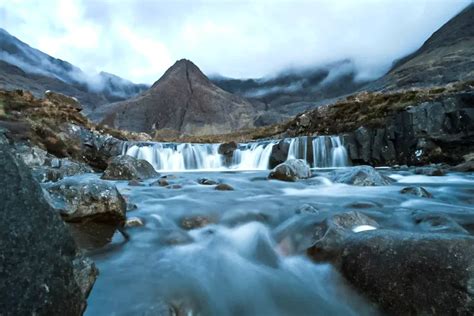 A Guide to Visiting the Fairy Pools on the Isle of Skye - Includes ...