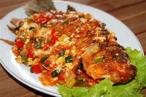 Resep dan Cara Membuat Ikan Gurame Saus Asam Manis Lengkap Beserta Cara ...