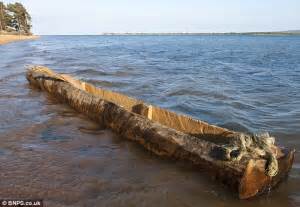 Remains of Neolithic Log Boat Found in Wales