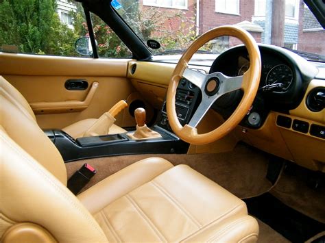 Mazda MX5 MK1 SE | Mazda MX5 MK1 SE interior, 2010. | Thomas Norman ...