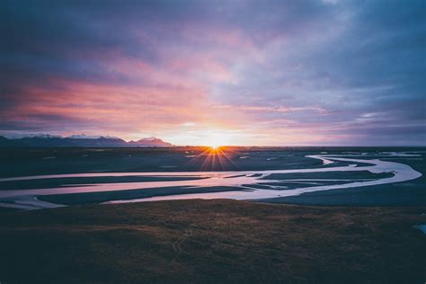 KuKu Campers - Midnight Sun in Iceland