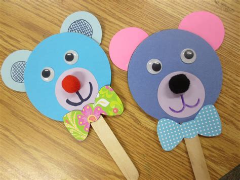 Popsicle Craft Stick Bear Puppet