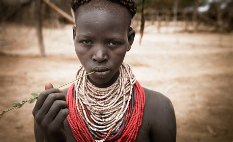 karo-tribe-omo-valley-ethiopia-girl | Travel & New York Photography by ...