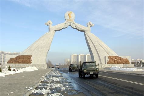 24 photos that show North Korea's obsession with huge, weird buildings ...