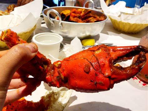 EAT + THINK + PLAY: Restaurant Review: Dancing Crab Singapore