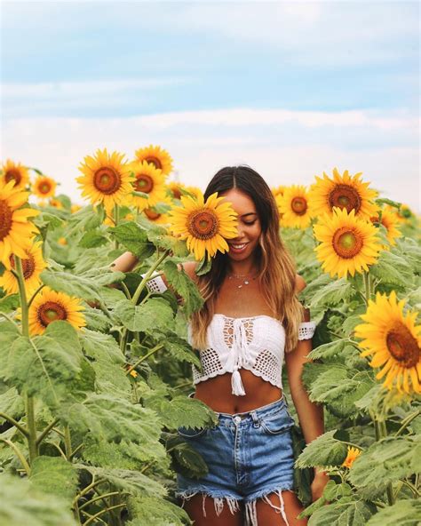 Sunflower field! | Sunflower field photography, Sunflower photography ...