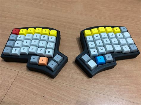 Iris - Ergo Cheap Mechanical split keyboard - Hotswap - 3D printed ...