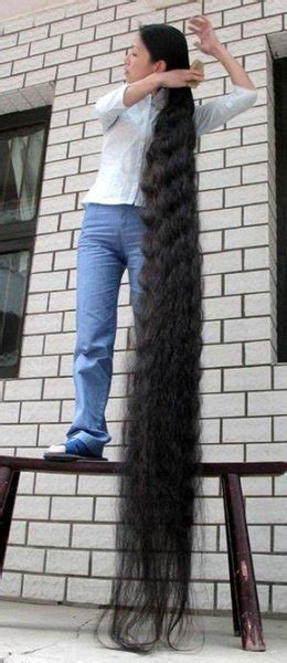 Longest Hair - Who Has The Longest Hair In The World? - Guinness Book ...