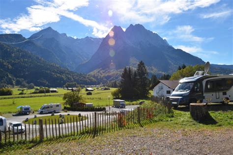 Camping am bayrischen Eibsee: Alle Infos für deinen Trip