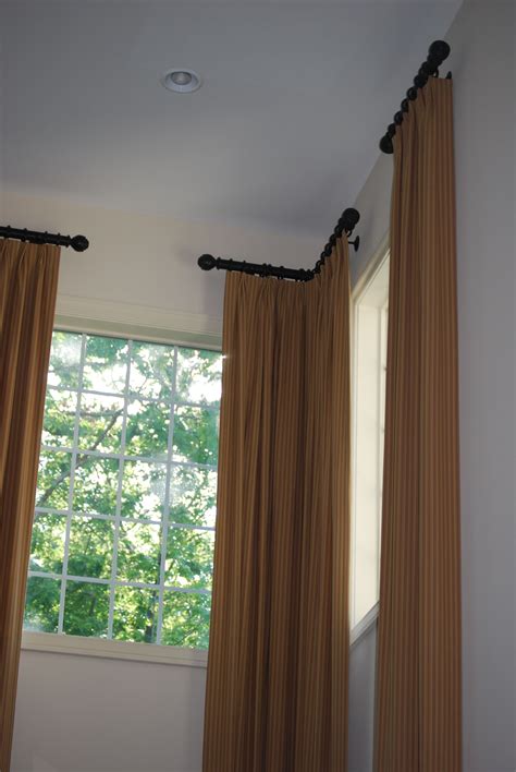 How to hang curtains in a corner window – Artofit