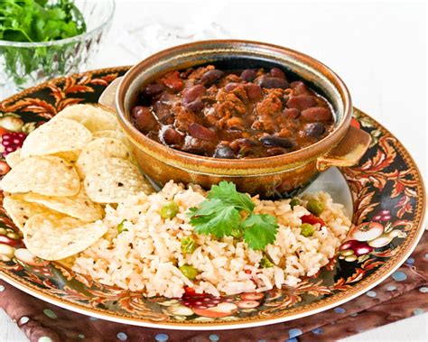 Chili con Carne and Tomato Rice - Roti n Rice