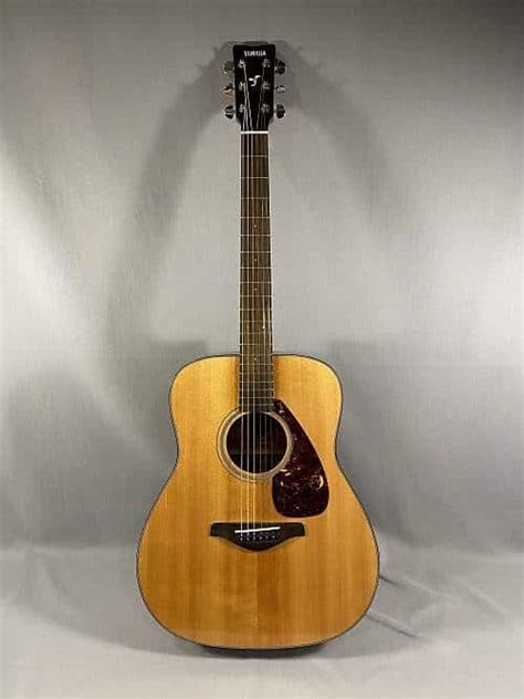 8 Best Yamaha Acoustic Guitars - Guitar Space