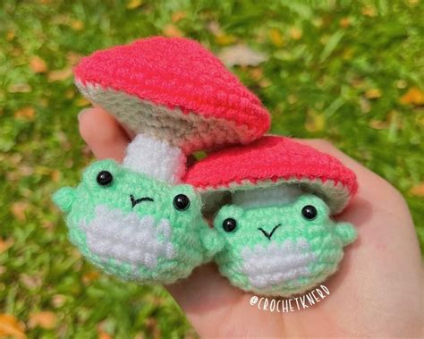 FREE Poppable Mushroom Frog Pattern: Crochet pattern | Ribblr in 2022 ...