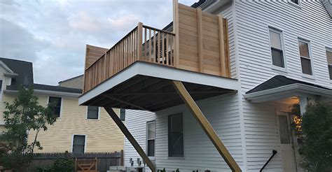 What are Cantilever Decks And Overhang Rules?