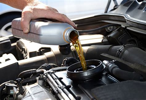 Five Signs It’s Time for an Oil Change for Your Nissan Vehicle ...