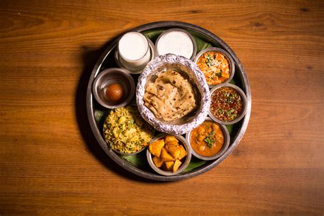 Wondering where you can find a hearty vegetarian thali in Mumbai?