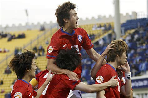 Japan reach Asian Cup final | Football | Al Jazeera