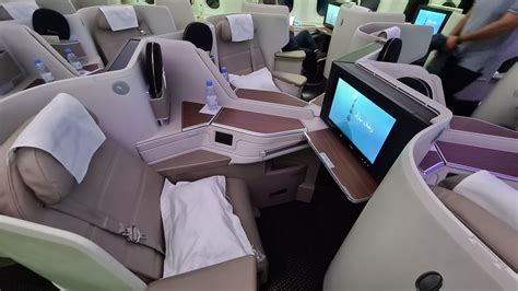 Saudi Airlines Business Class Review 787 Jed / Man