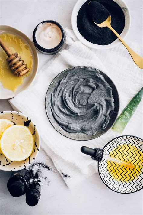 13 Detoxifying Charcoal Face Masks You Can Make at Home | Hello Glow