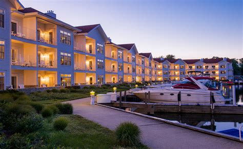 Lake Michigan Resort Hotel in New Buffalo, MI - Marina Grand Resort