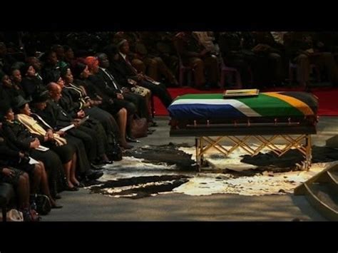 Nelson Mandela funeral farewell in Qunu - YouTube