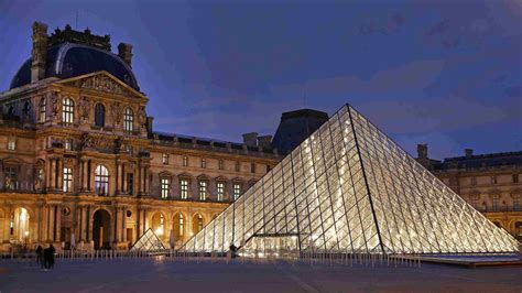 Louvre pyramid architect - powenuv