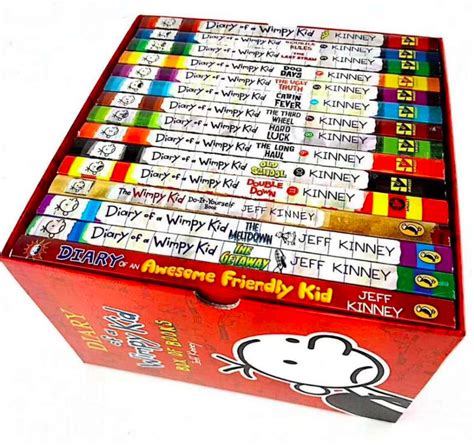 🇸🇬Ready Stock!! Diary of a Wimpy Kid 16 books with box, Hobbies & Toys ...