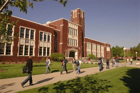 7 Dorm Options at Boise State - OneClass Blog