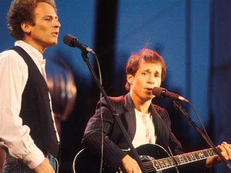 FLASHBACK: SIMON & GARFUNKEL REUNITE IN CENTRAL PARK - WRSR-FM