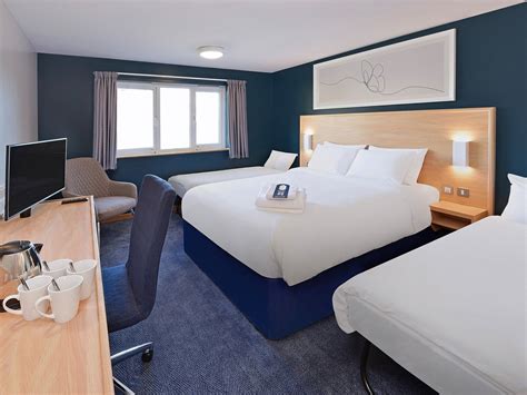 TRAVELODGE SWANSEA CENTRAL - Updated 2024 Prices & Hotel Reviews (Wales)