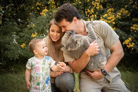 Bindi Irwin Shares 1-Year Transformation Photo of Baby Grace with Koala