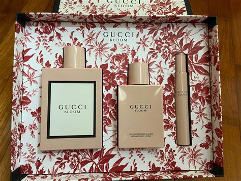 Gucci Bloom 3 Pieces Gift Set, Beauty & Personal Care, Fragrance ...