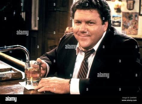 GEORGE WENDT, CHEERS, 1982 Stock Photo - Alamy