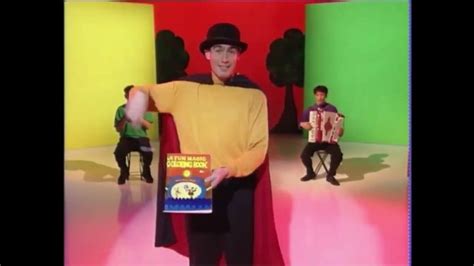 Wiggle Time! The Wiggles Video in one minute - YouTube