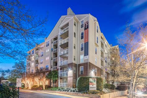 Rosslyn Heights Apartments - Arlington, VA | Apartments.com