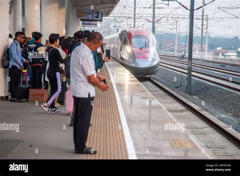 Padalarang train station hi-res stock photography and images - Alamy