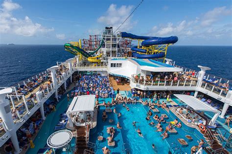 What Not to Do on a Cruise Ship Pool Deck – CruiseExpertBob