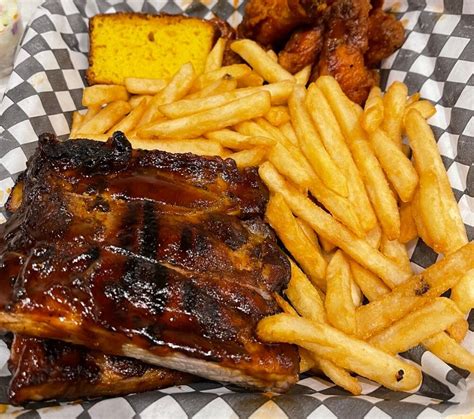 The 10 Best Ribs In Toronto You Should Eat: Bold And Beefy