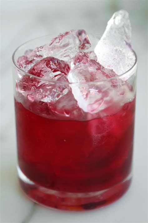 Easy Cranberry Vodka Cocktail Recipe | POPSUGAR Food