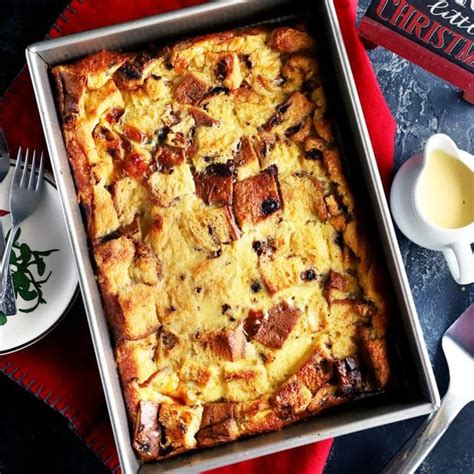 Easy Panettone Bread Pudding Recipe | Cake 'n Knife