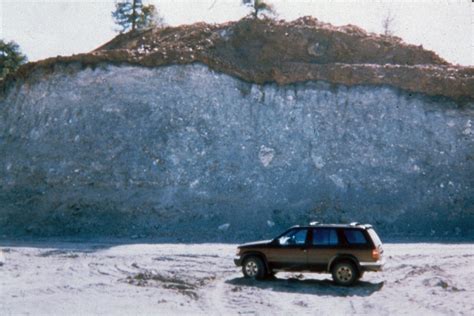 Wyoming Diamond & Gemstone Province: Kimberlite Pipes and Volcanoes