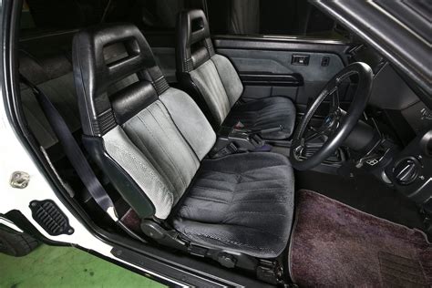 Toyota Ae86 Coupe Interior