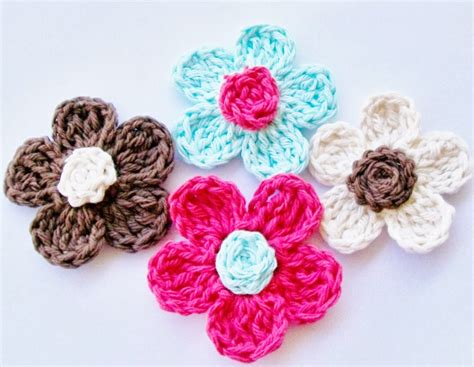 Flower Girl Cottage : Free Crochet Flower Pattern